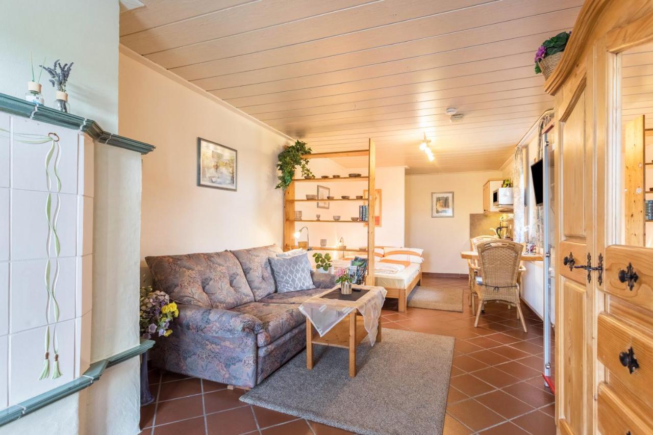Haus Rosi Und Werner Appartement Emmerting Buitenkant foto