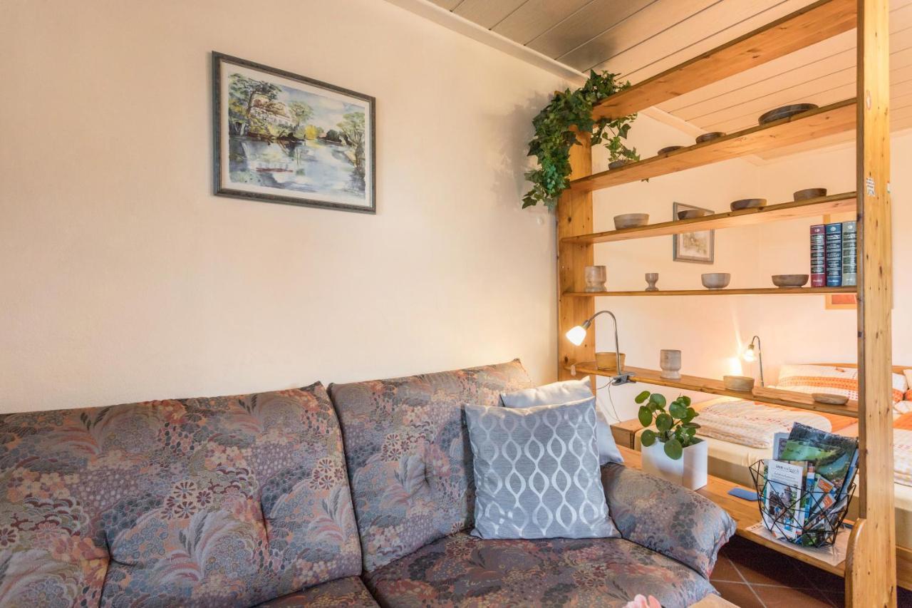 Haus Rosi Und Werner Appartement Emmerting Buitenkant foto